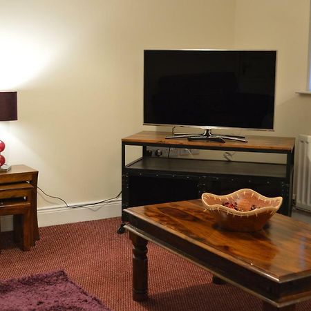 The Townhouse Newcastle Apartment ภายนอก รูปภาพ