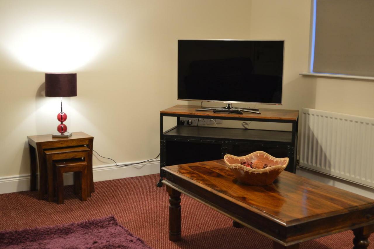 The Townhouse Newcastle Apartment ภายนอก รูปภาพ