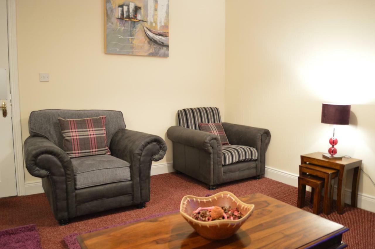 The Townhouse Newcastle Apartment ภายนอก รูปภาพ